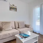 Holiday home Esmeralda By Seeadria Agency