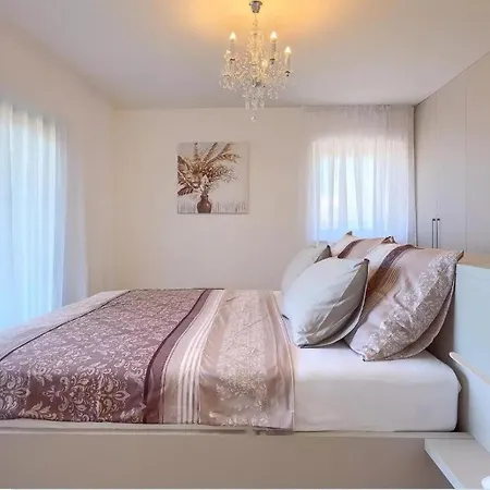 Holiday home Esmeralda By Seeadria Agency *
