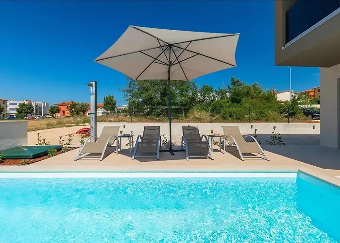 펜션 Esmeralda By Seeadria Agency Novigrad Istria